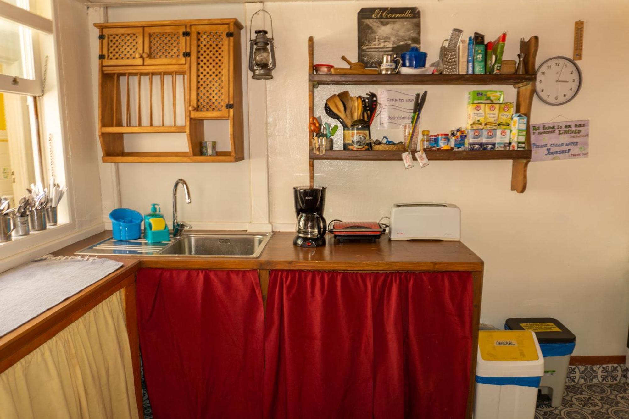 Hostel Albergue La Casa Encantada Ель-Пасо Екстер'єр фото
